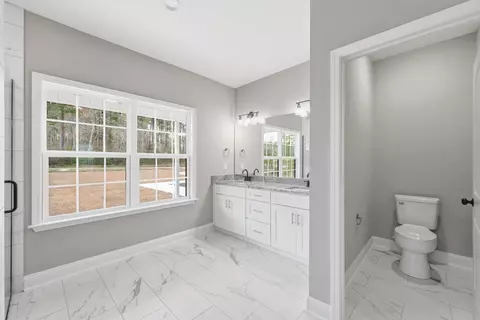 Bath - 7879 E Highway 19, Loris, SC 29569 photo 4 of 6