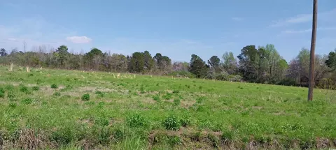 1 Davis Ln # B, Mullins, SC 29574
