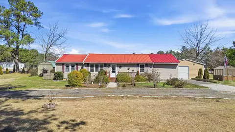 20338 Choppee Rd, Hemingway, SC 29554