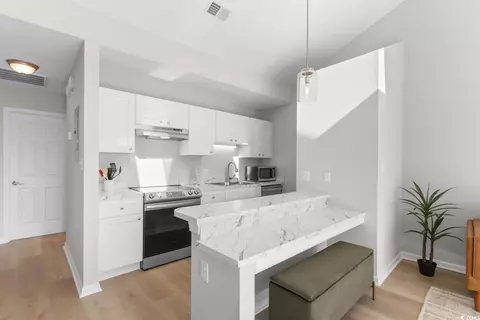 Kitchen - 215 Double Eagle Dr #C-3, Myrtle Beach, SC 29575 photo 5 of 5