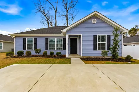 1105 Hickory Dr, Conway, SC 29526