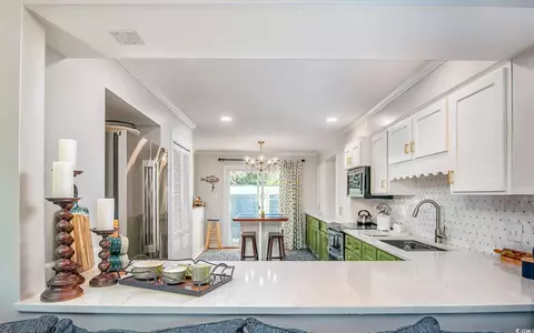 Kitchen - 27 Pheasant Loop #293, Georgetown, SC 29440 photo 2 of 3