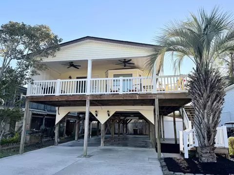 381 Sanddollar Dr, Surfside Beach, SC 29575