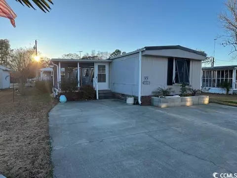 1009 Seaside Dr, North Myrtle Beach, SC 29582