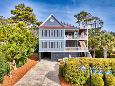 69 Belvedere Ln, Pawleys Island, SC 29585