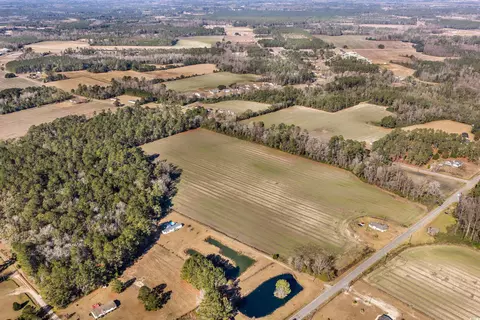 7557 E Highway 19, Loris, SC 29569 photo 8