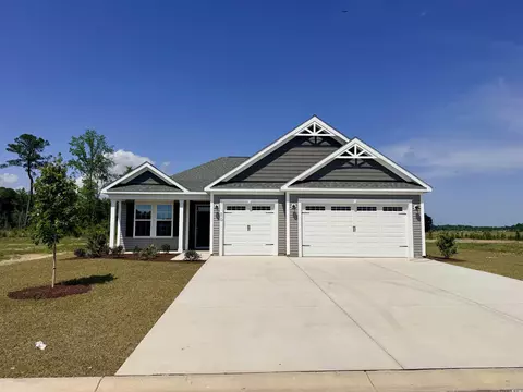 894 Big Cedar Dr, Loris, SC 29569