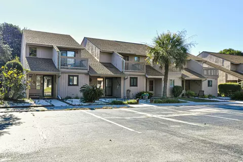 305 21st Ave S #119, Myrtle Beach, SC 29577