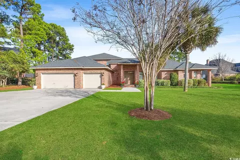 8223 Forest Lake Dr, Conway, SC 29526