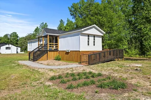 446 Sonny Rd, Gresham, SC 29546 photo 3