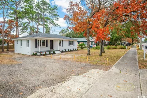 3816 Pine Lake Dr, Myrtle Beach, SC 29577
