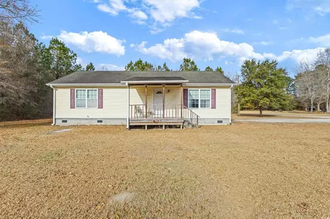 1506 Southern Crest Dr, Loris, SC 29569