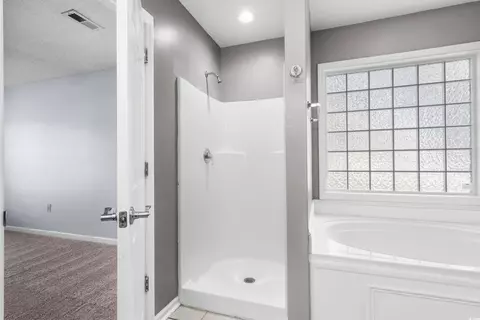 Bath - 409 Coco Plum Ct, Longs, SC 29568 photo 3 of 6