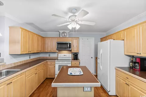 240 Wellspring Dr, Conway, SC 29526 photo 5