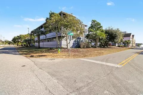 210 28th Ave S #201, Myrtle Beach, SC 29577