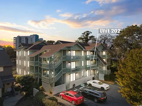 307 70th Ave N #202, Myrtle Beach, SC 29572