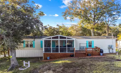 2429 Park St, North Myrtle Beach, SC 29582