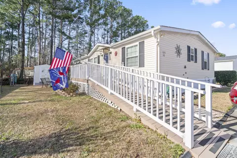 525 Folly Estates Dr, Myrtle Beach, SC 29588