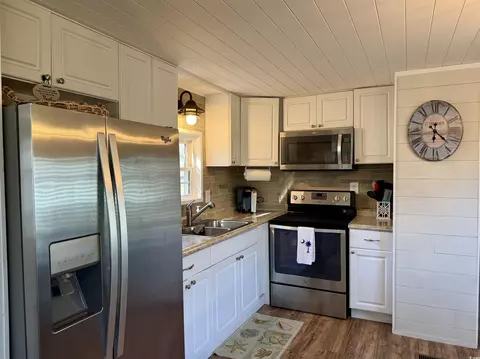 292 Flamingo Dr, Surfside Beach, SC 29575 photo 8