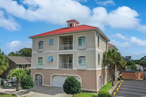 304 76th Ave N #B, Myrtle Beach, SC 29572