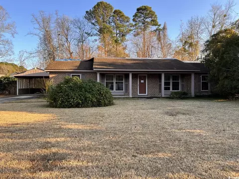 33 Plantation Rd, Myrtle Beach, SC 29588