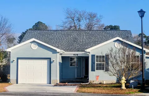 929 Woodberry Pl, Murrells Inlet, SC 29576