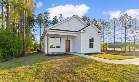 4170 Fairlane Rd, Loris, SC 29569