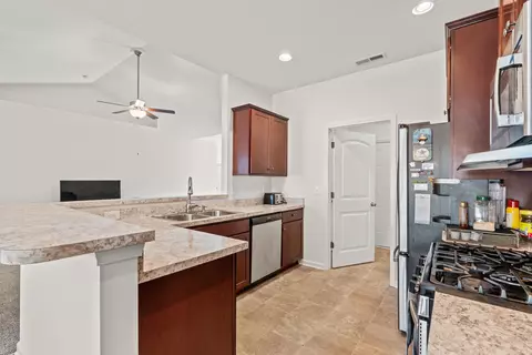 Kitchen - 101 Palm Terrace Loop, Conway, SC 29526 photo 2 of 2