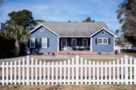 7715 Woodland Dr, Myrtle Beach, SC 29572