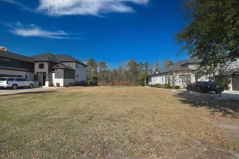 927 Shipmaster Ave, Myrtle Beach, SC 29579