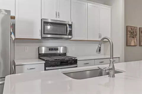 Kitchen - 4031 Taranto Loop #C, Myrtle Beach, SC 29579 photo 3 of 5