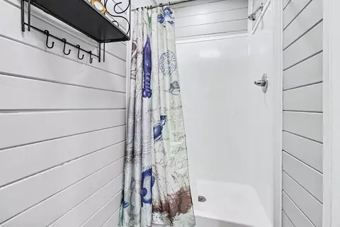 Bath - 616 3rd Ave N, Surfside Beach, SC 29575 photo 4 of 4