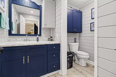 Bath - 616 3rd Ave N, Surfside Beach, SC 29575 photo 3 of 4