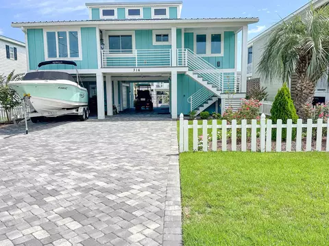 314 61st Ave N, North Myrtle Beach, SC 29582
