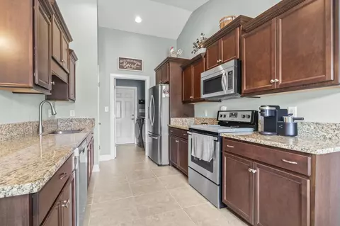 Entry Way - 254 Macarthur Dr, Conway, SC 29527 photo 1 of 2