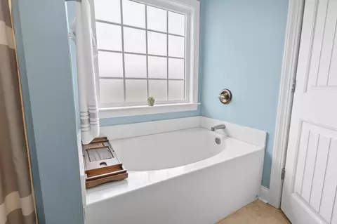 Bath - 254 Macarthur Dr, Conway, SC 29527 photo 1 of 4