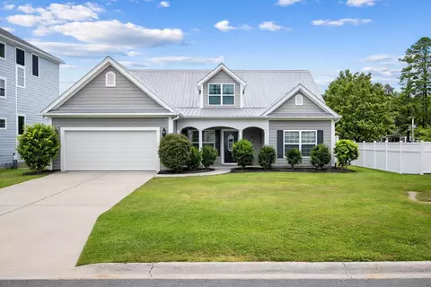 104 Fincham Dr, Little River, SC 29566