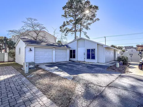 602 Myrtle Ct, North Myrtle Beach, SC 29582