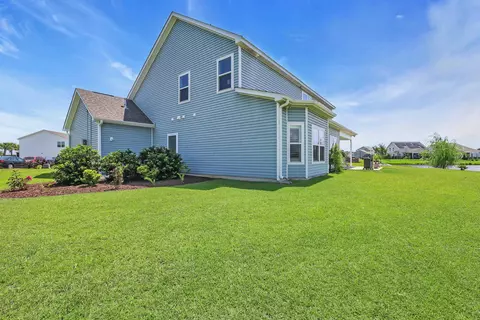 Exterior - 259 Hull St, Surfside Beach, SC 29575 photo 2 of 3