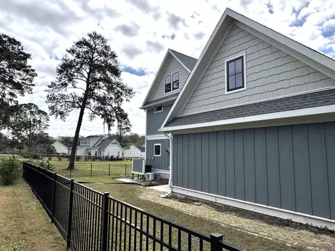 Exterior - 825 Commanders Island Dr, Georgetown, SC 29440 photo 4 of 10
