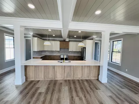 Kitchen - 825 Commanders Island Dr, Georgetown, SC 29440 photo 1 of 3