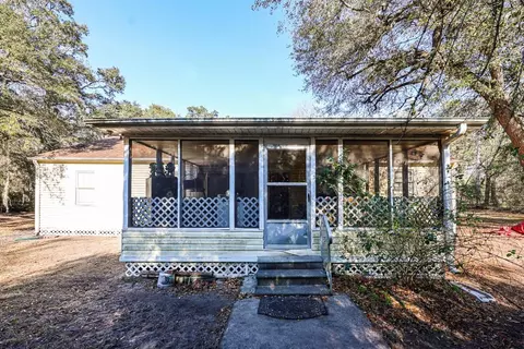 Exterior - 1046 Holt Rd, Conway, SC 29526 photo 1 of 5