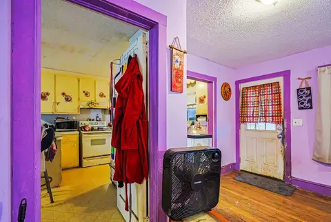 Entry Way - 1046 Holt Rd, Conway, SC 29526 photo 1 of 3