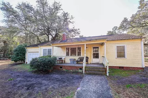 1046 Holt Rd, Conway, SC 29526