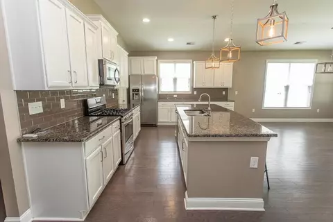 Kitchen - 372 Firenze Loop, Myrtle Beach, SC 29579 photo 1 of 4