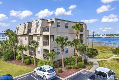 1582 S Waccamaw Dr #44, Murrells Inlet, SC 29576