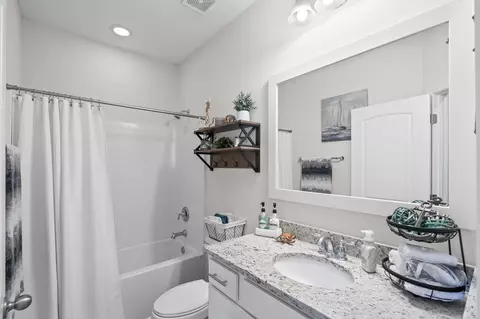 Bath - 447 Honeyhill Loop, Conway, SC 29526 photo 2 of 2