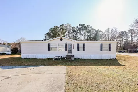 8670 Laurel Wood Dr, Myrtle Beach, SC 29588