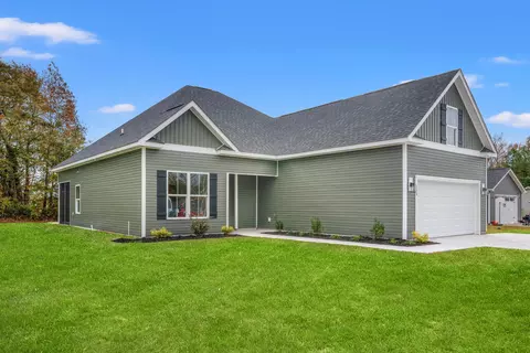 7122 Louisville Rd, Aynor, SC 29511