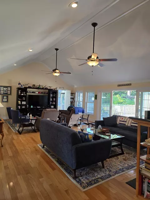 613 N 7th Ave, Surfside Beach, SC 29575 photo 5